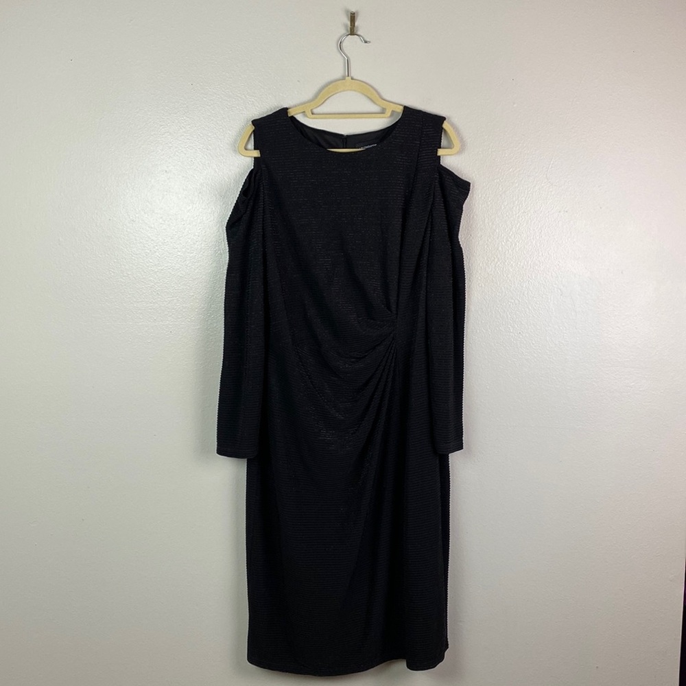 Liz Claiborne | Shiny Black Cold Shoulder Plus Dress Gown 16